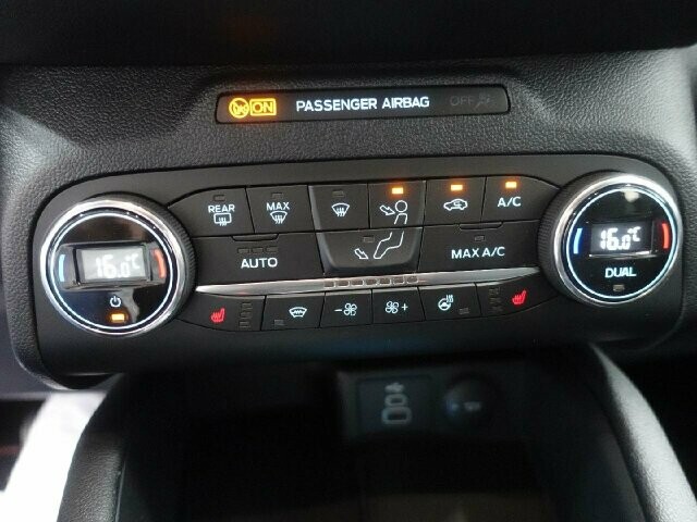 Ford Kuga ST-Line 2.5 FHEV Navi/​Winterpaket/​LED/​Klima